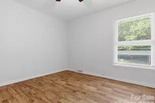 622 Dunbrook Ln, Charlotte, NC 28217 - Photo 15