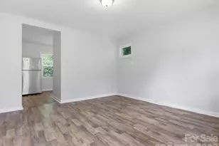 622 Dunbrook Ln, Charlotte, NC 28217 - Photo 5