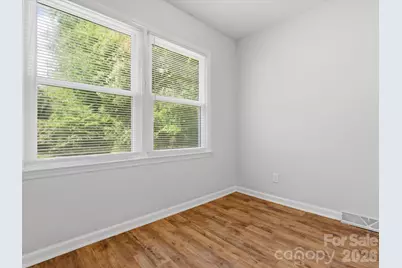 622 Dunbrook Lane, Charlotte, NC 28217 - Photo 17