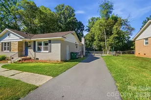 1816 Northcliff Dr, Charlotte, NC 28216 - Photo 3