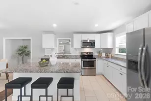 1816 Northcliff Dr, Charlotte, NC 28216 - Photo 17