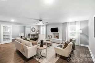 1816 Northcliff Dr, Charlotte, NC 28216 - Photo 21