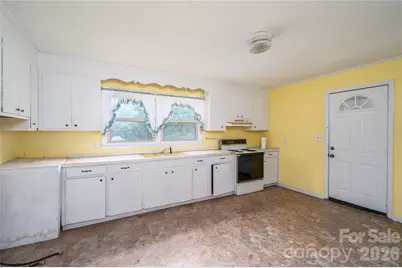 455 Huffman Road, Blacksburg, SC 29702 - Photo 9