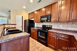 121 Walnut Cove Dr, Mooresville, NC 28117 - Photo 11
