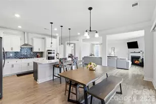 9010 Surry Spg Ln, Huntersville, NC 28078 - Photo 19