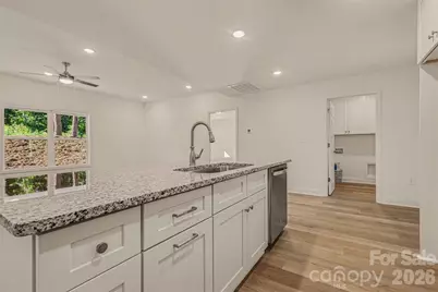 160 Parris Road, Blacksburg, SC 29702 - Photo 11
