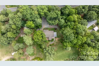 3466 Dry Ponds Road, Granite Falls, NC 28630 - Photo 33