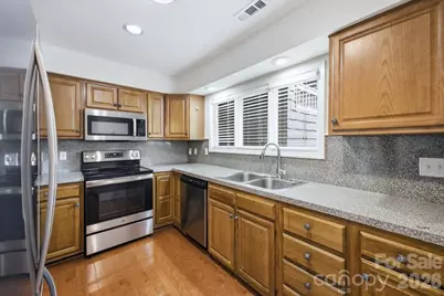 232 Queens Road #37, Charlotte, NC 28204 - Photo 11