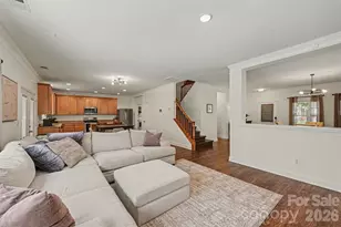 8915 Oransay Way, Charlotte, NC 28278 - Photo 5