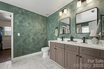 8915 Oransay Way, Charlotte, NC 28278 - Photo 17