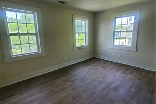 325 Goff St, Charlotte, NC 28208 - Photo 17