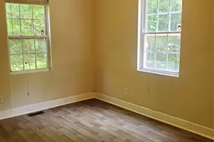 325 Goff St, Charlotte, NC 28208 - Photo 3