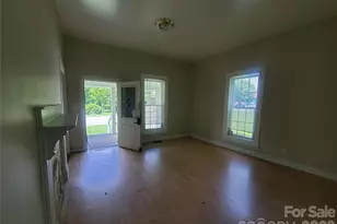 325 Goff St, Charlotte, NC 28208 - Photo 23
