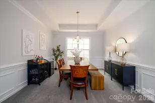 8929 Carneros Creek Rd, Charlotte, NC 28214 - Photo 7
