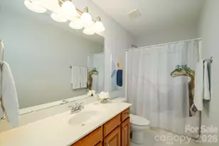 8929 Carneros Creek Rd, Charlotte, NC 28214 - Photo 29
