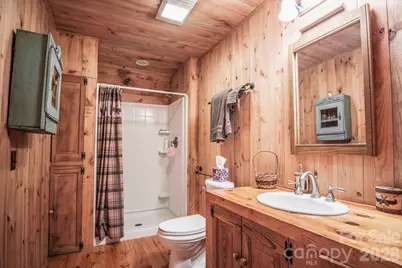 1639 Mountain Vista Drive, McGrady, NC 28649 - Photo 21