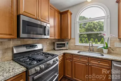 9034 Cambridge Green Drive, Charlotte, NC 28277 - Photo 9