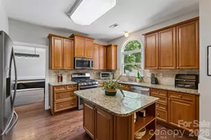 9034 Cambridge Green Dr, Charlotte, NC 28277 - Photo 7