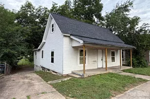 305 W Harrison St, Salisbury, NC 28144 - Photo 1