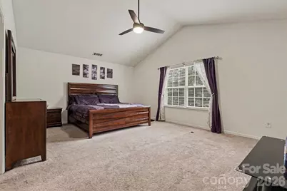 9424 Quilting Bee Lane, Charlotte, NC 28216 - Photo 9