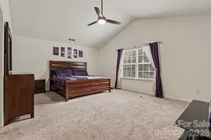 9424 Quilting Bee Lane, Charlotte, NC 28216 - Photo 9