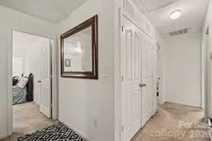 9424 Quilting Bee Lane, Charlotte, NC 28216 - Photo 11