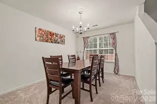 9424 Quilting Bee Lane, Charlotte, NC 28216 - Photo 7