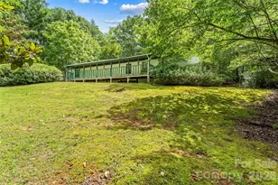 2040 Hampson Rd, Morganton, NC 28655 - Photo 5