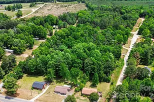 50 Pineview Cir, Wadesboro, NC 28170 - Photo 11