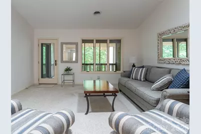 112 Live Oak Lane, Hendersonville, NC 28791 - Photo 9
