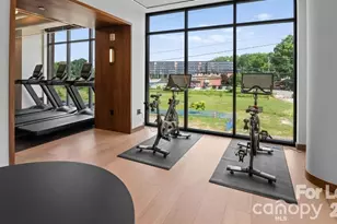 300 E 36th St, Charlotte, NC 28206 - Photo 7