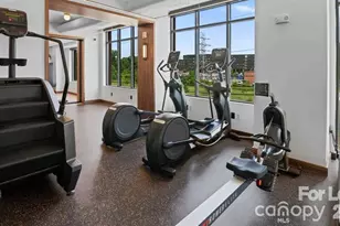 300 E 36th St, Charlotte, NC 28206 - Photo 19