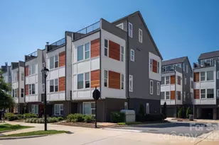 2104 Bryant Park Dr, Charlotte, NC 28208 - Photo 3