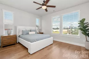 2104 Bryant Park Dr, Charlotte, NC 28208 - Photo 21