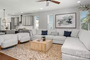 2104 Bryant Park Dr, Charlotte, NC 28208 - Photo 19