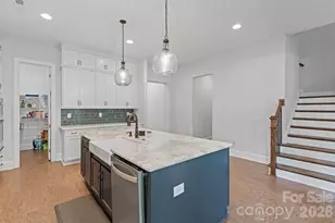 1390 Cedardale Ln, Denver, NC 28037 - Photo 7