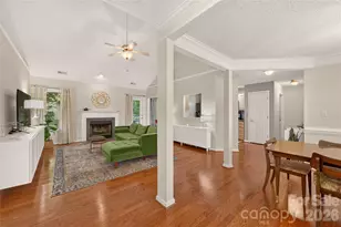 8121 Poplar Grove Cir, Waxhaw, NC 28173 - Photo 7