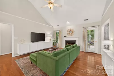 8121 Poplar Grove Circle, Waxhaw, NC 28173 - Photo 11