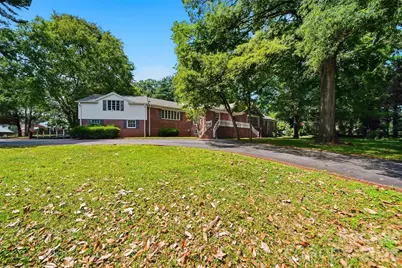 826 S College Avenue, Newton, NC 28658 - Photo 41
