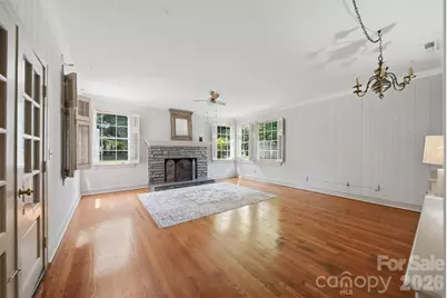 826 S College Avenue, Newton, NC 28658 - Photo 19