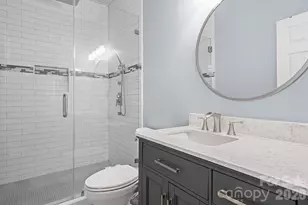 2737 Mill Valley Ct, Matthews, NC 28105 - Photo 17