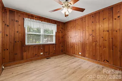 217 Oakwood Avenue, York, SC 29745 - Photo 35