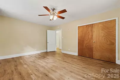 217 Oakwood Avenue, York, SC 29745 - Photo 31