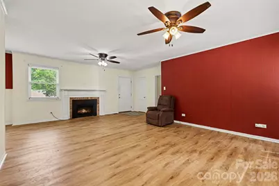 217 Oakwood Avenue, York, SC 29745 - Photo 5