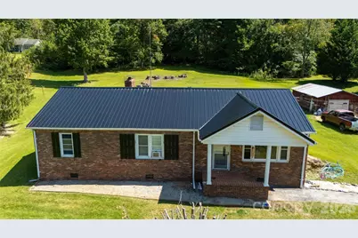 1424 Bear Creek Road, Bakersville, NC 28705 - Photo 3