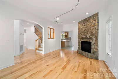 135 Buffalo Trail, Asheville, NC 28805 - Photo 9
