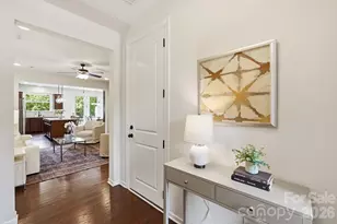 9411 Glenburn Ln, Charlotte, NC 28278 - Photo 3