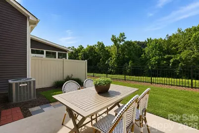 9411 Glenburn Lane, Charlotte, NC 28278 - Photo 23