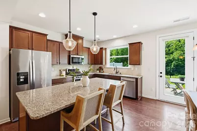 9411 Glenburn Lane, Charlotte, NC 28278 - Photo 9