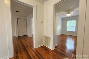 706 N Caldwell St, Salisbury, NC 28144 - Photo 11